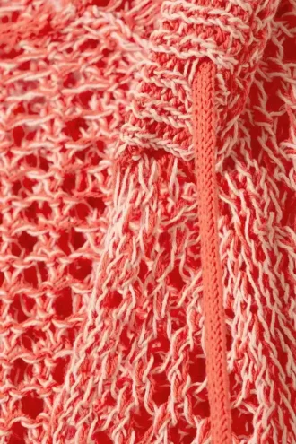 Pullover mit Kapuze aus offenem Strick – Hellrot