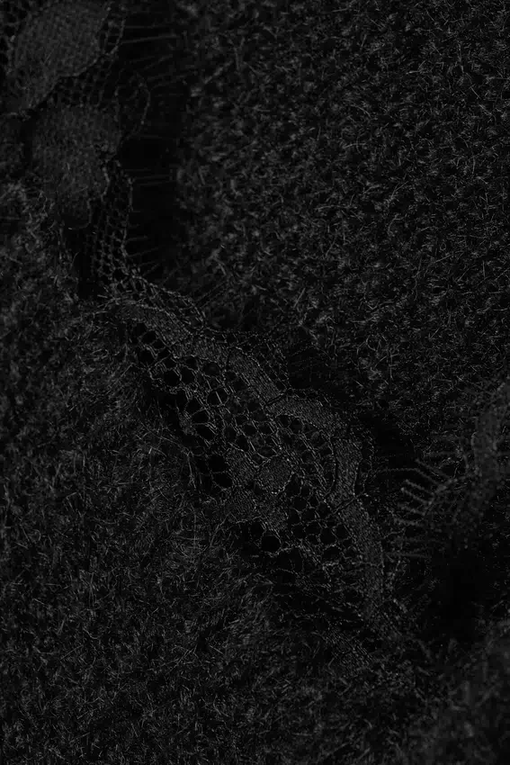 Pullover mit V-Ausschnitt und Spitzenbesatz – Schwarz Pullover mit V-Ausschnitt und Spitzenbesatz – Schwarz