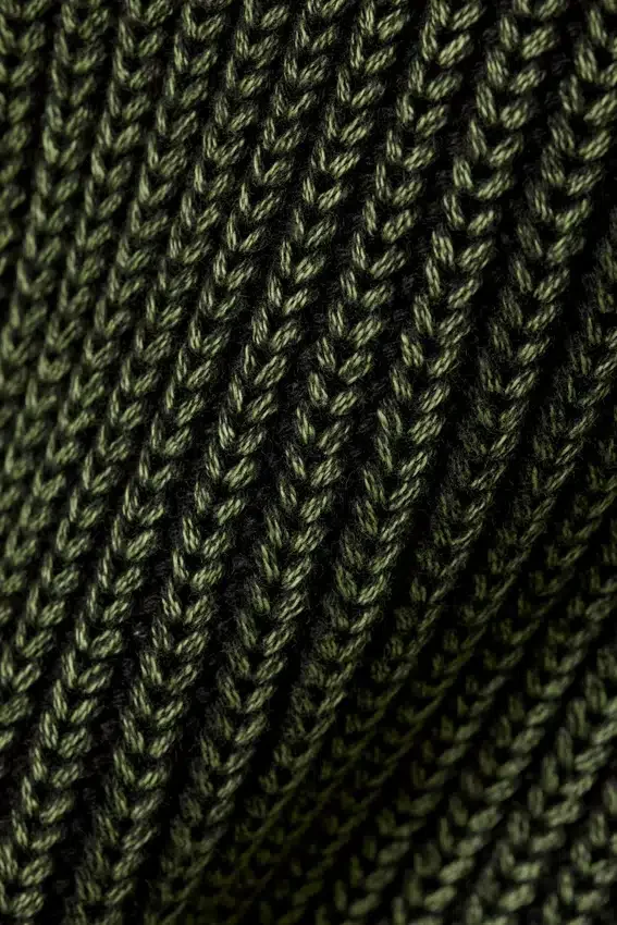 Regular Heavy Knit Pullover – Mittelgrün Regular Heavy Knit Pullover – Mittelgrün