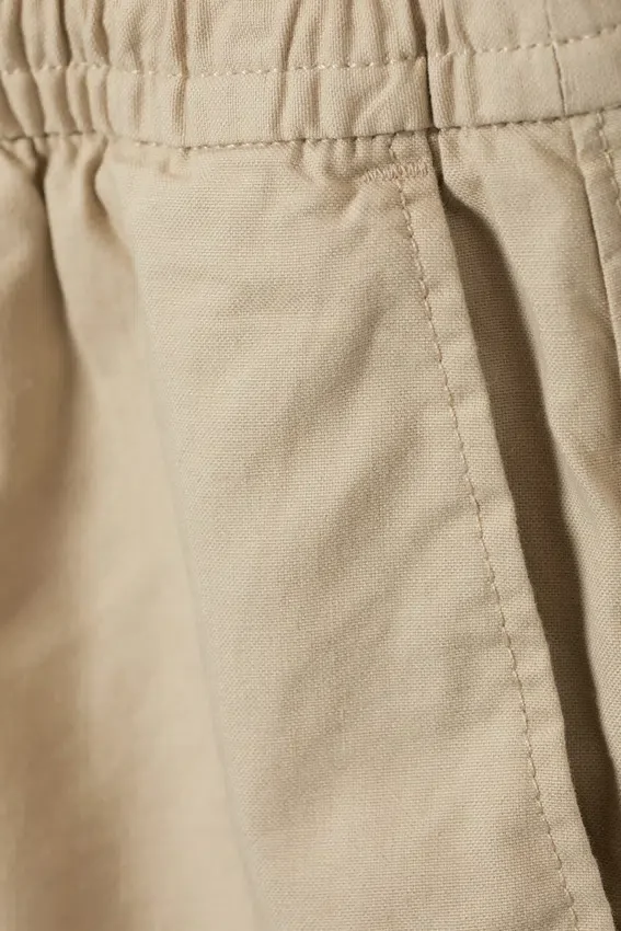 Reguläre Oxford-Shorts – Beige Reguläre Oxford-Shorts – Beige