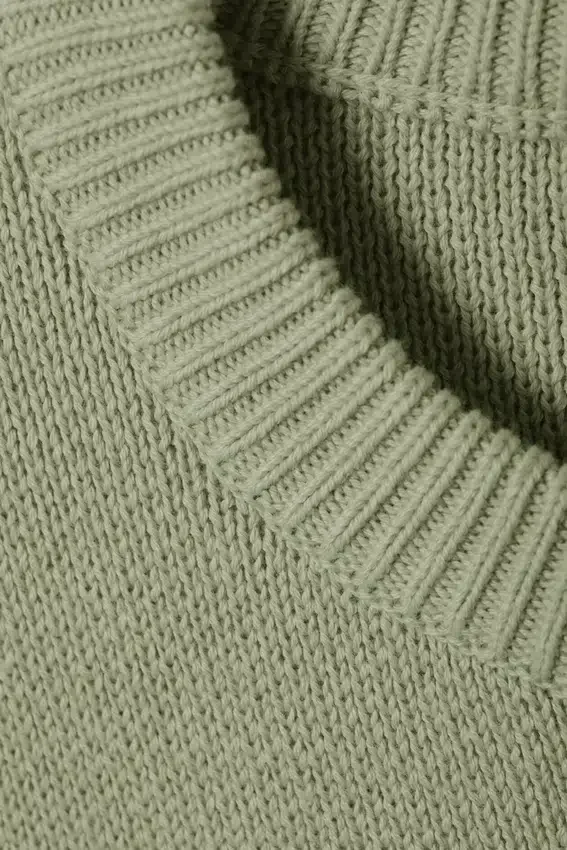 Regulärer Strickpullover aus Baumwolle – Hellkhaki Regulärer Strickpullover aus Baumwolle – Hellkhaki