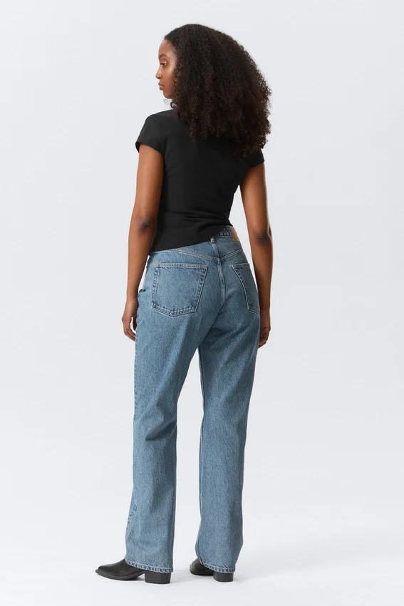 Resolute Curve High Waisted Regular Straight Jeans – 90S Blue – Medium Blue Resolute Curve High Waisted Regular Straight Jeans – 90S Blue – Medium Blue