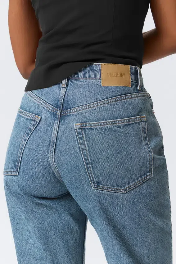 Resolute Curve High Waisted Regular Straight Jeans – 90S Blue – Medium Blue Resolute Curve High Waisted Regular Straight Jeans – 90S Blue – Medium Blue