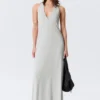 Ärmelloses Maxikleid mit Neckholder – Hellbeige