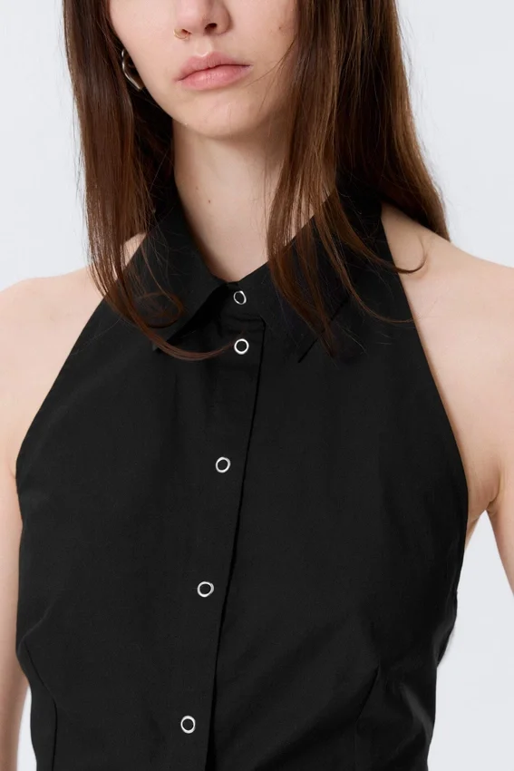 Ärmelloses Shirt mit Neckholder – Schwarz Ärmelloses Shirt mit Neckholder – Schwarz