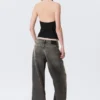 Ärmelloses Shirt mit Neckholder – Schwarz Ärmelloses Shirt mit Neckholder – Schwarz