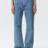 Row Super High Waisted Regular Straight Jeans – 90S Blue – Mittelblau Row Super High Waisted Regular Straight Jeans – 90S Blue – Mittelblau