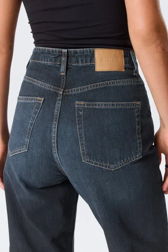 Rowe Super High Waisted Regular Straight Jeans – Angel Blue – Dunkelblau Rowe Super High Waisted Regular Straight Jeans – Angel Blue – Dunkelblau