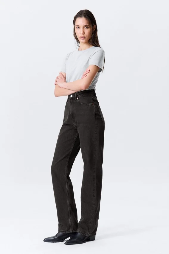 Rowe Super High Waisted Regular Straight Jeans – Echo Black – Schwarz Rowe Super High Waisted Regular Straight Jeans – Echo Black – Schwarz