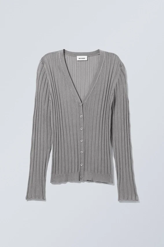 Ruby Strickjacke – Grau schimmernd Ruby Strickjacke – Grau schimmernd