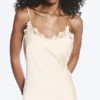 Satin-Slip-Kleid mit Spitzenbesatz – Hellstaubbeige Satin-Slip-Kleid mit Spitzenbesatz – Hellstaubbeige