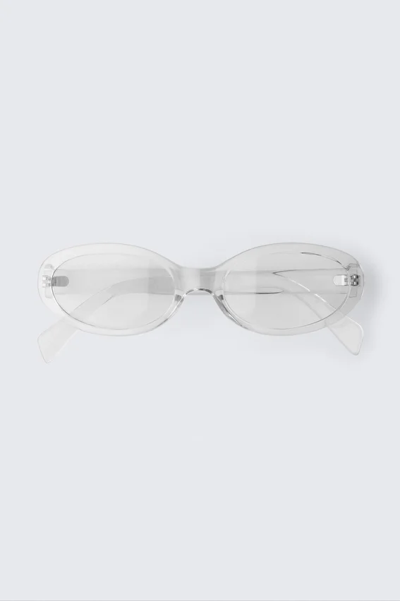 Schlanke ovale getönte Sonnenbrillen – Transparent Schlanke ovale getönte Sonnenbrillen – Transparent