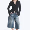 Schmal geschnittene Bluse mit Struktur – gestreift, dunkelblau Schmal geschnittene Bluse mit Struktur – gestreift, dunkelblau