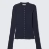 Schmal geschnittene, langärmelige Strickjacke mit Knopfleiste – Dunkelblau