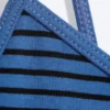 Schmal geschnittenes Baumwoll-Unterhemd mit V-Ausschnitt – gestreift blau/schwarz Schmal geschnittenes Baumwoll-Unterhemd mit V-Ausschnitt – gestreift blau/schwarz