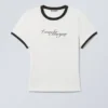 Schmal geschnittenes bedrucktes Kurzarm-T-Shirt – Weiß – Nicht für jedermann