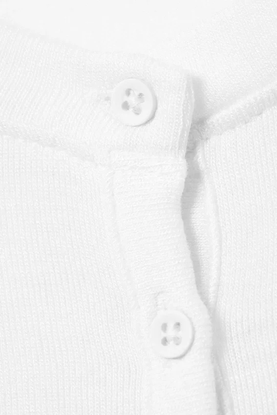 Schmal geschnittenes Langarm-Henley-Top – Weiß Schmal geschnittenes Langarm-Henley-Top – Weiß