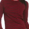Schmal geschnittenes Langarmshirt aus Baumwolle – gestreift, dunkelrot Schmal geschnittenes Langarmshirt aus Baumwolle – gestreift, dunkelrot