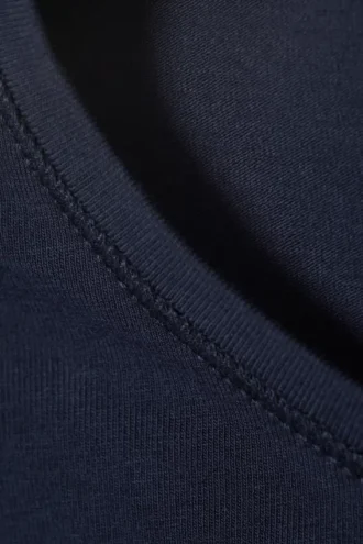 Schmal geschnittenes Langarmshirt – Dunkelblau