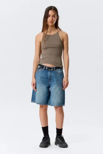 Schmal geschnittenes Racerback-Tanktop – Staubgrau