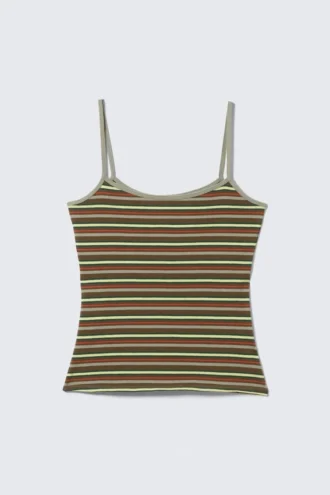 Schmal geschnittenes Tanktop mit Trägern – Braun mit mehreren Streifen