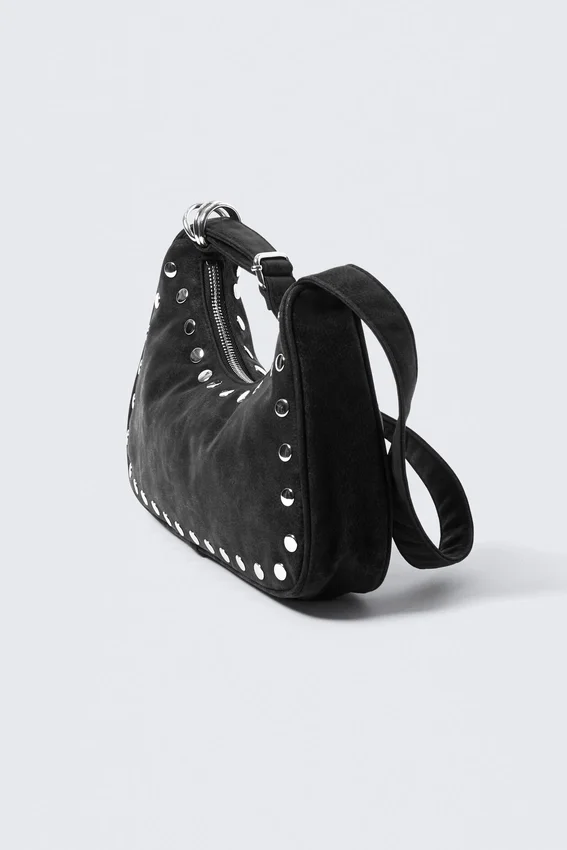Schultertasche mit Nieten – Schwarz Schultertasche mit Nieten – Schwarz