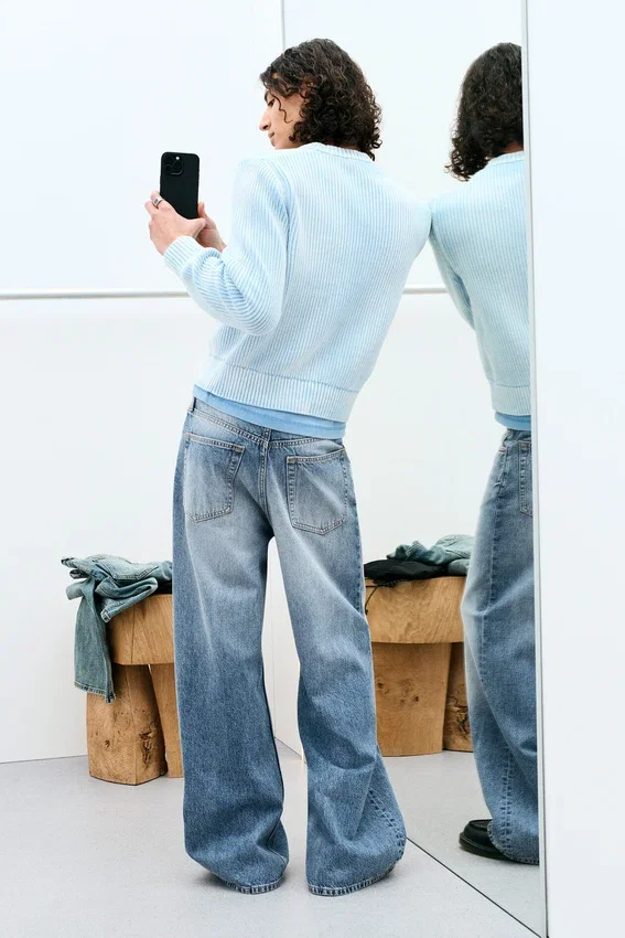 Solar Loose Wide Leg Unisex-Jeans – Blue Horses – Mittelblau Solar Loose Wide Leg Unisex-Jeans – Blue Horses – Mittelblau