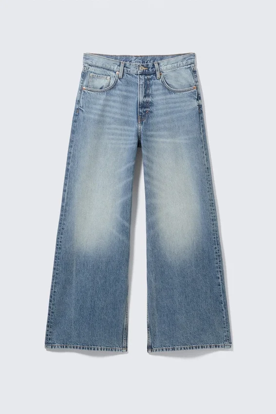 Solar Loose Wide Leg Unisex-Jeans – Blue Horses – Mittelblau Solar Loose Wide Leg Unisex-Jeans – Blue Horses – Mittelblau