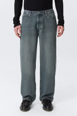 Sphere Low-Rise-Jeans mit lockerer Passform und geradem Bein – Blue One – Dunkelblau