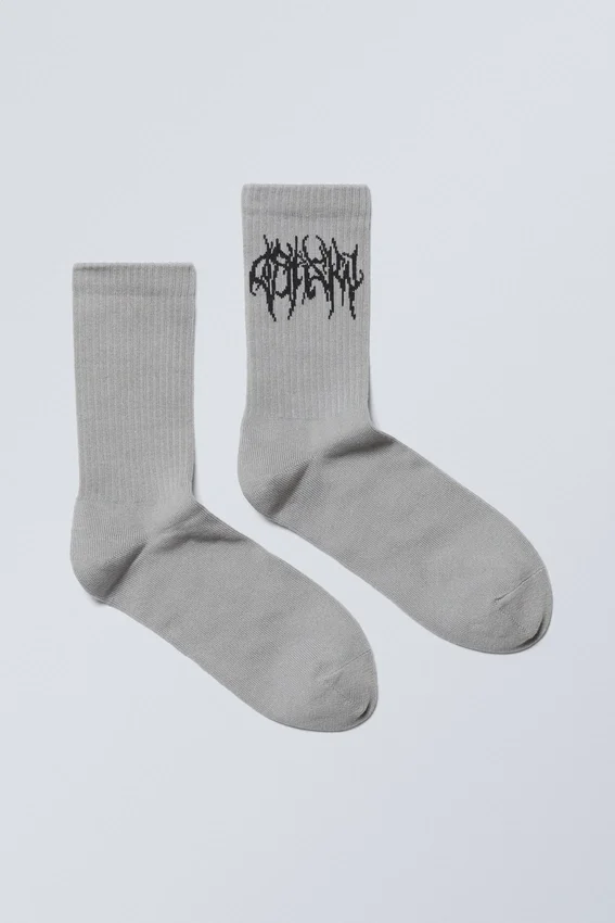 Sport-Socken mit Aufdruck – Dusty Grey Wizard Sport-Socken mit Aufdruck – Dusty Grey Wizard