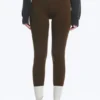 Sportleggings mit hoher Taille – Dunkelbraun Sportleggings mit hoher Taille – Dunkelbraun