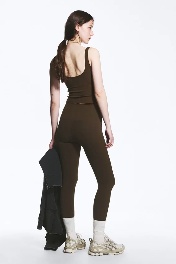 Sportleggings mit hoher Taille – Dunkelbraun Sportleggings mit hoher Taille – Dunkelbraun