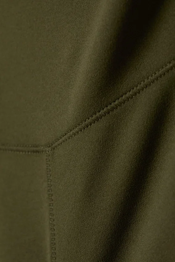 Sportleggings mit hoher Taille – Dunkelkhaki Sportleggings mit hoher Taille – Dunkelkhaki