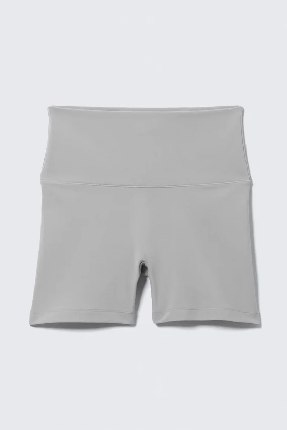 Sportliche Biker-Shorts mit hoher Taille – Hellgrau Sportliche Biker-Shorts mit hoher Taille – Hellgrau
