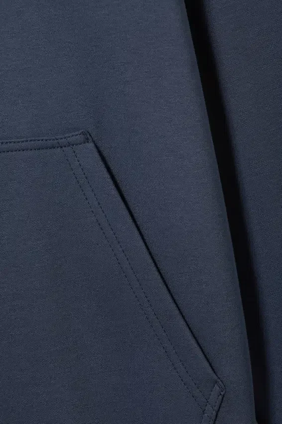 Standard-Kapuzenpullover in mittlerer Stärke – Blau Standard-Kapuzenpullover in mittlerer Stärke – Blau