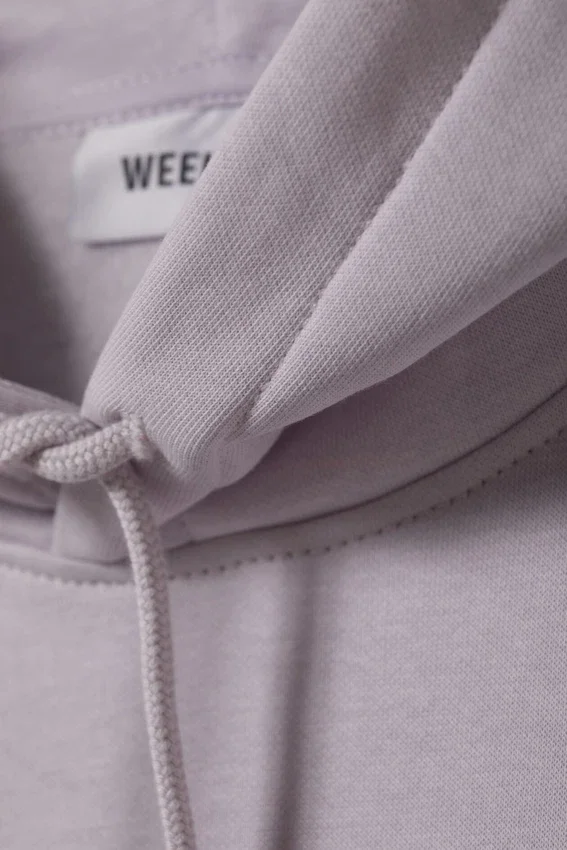 Standard-Kapuzenpullover in mittlerer Stärke – Lila Standard-Kapuzenpullover in mittlerer Stärke – Lila