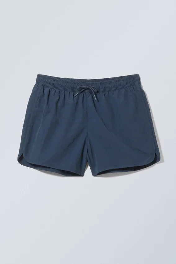 Strukturierte Badeshorts in mittlerer Länge – Dunkelblau Strukturierte Badeshorts in mittlerer Länge – Dunkelblau