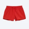 Strukturierte, oberschenkellange Badeshorts – Rot Strukturierte, oberschenkellange Badeshorts – Rot