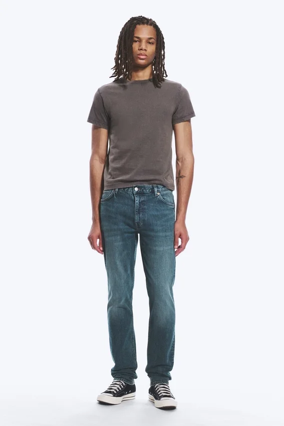 Sunday Mid Rise Slim Tapered Jeans – Thunder Blue – Mittelblau Sunday Mid Rise Slim Tapered Jeans – Thunder Blue – Mittelblau
