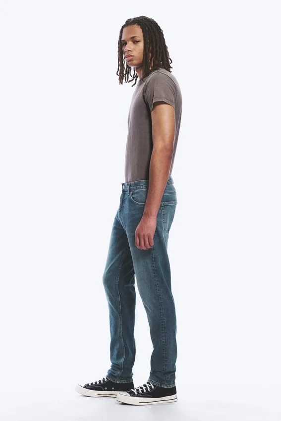 Sunday Mid Rise Slim Tapered Jeans – Thunder Blue – Mittelblau Sunday Mid Rise Slim Tapered Jeans – Thunder Blue – Mittelblau