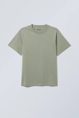T-Shirt in klassischer Passform – Hellkhaki
