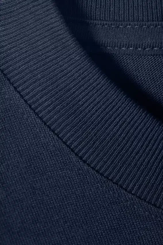 T-Shirt in lockerer Passform – Dunkelblau T-Shirt in lockerer Passform – Dunkelblau