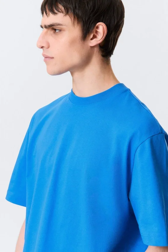 T-Shirt in lockerer Passform – Hellblau T-Shirt in lockerer Passform – Hellblau