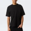 T-Shirt in lockerer Passform – Schwarz T-Shirt in lockerer Passform – Schwarz