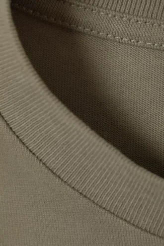 T-Shirt mit lockerer Passform – Khaki-Grün