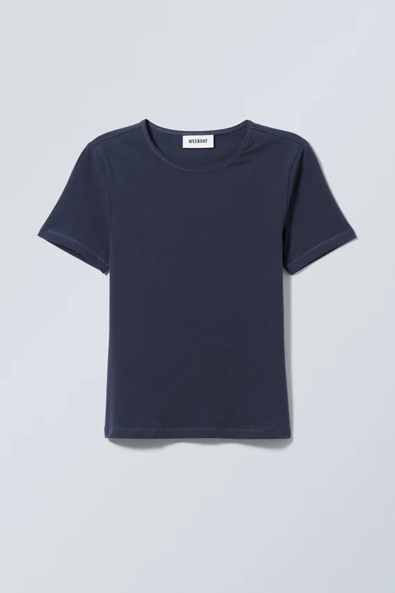 T-Shirt mit schmaler Passform – Dunkelblau T-Shirt mit schmaler Passform – Dunkelblau