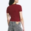 T-Shirt mit schmaler Passform – Dunkelrot T-Shirt mit schmaler Passform – Dunkelrot