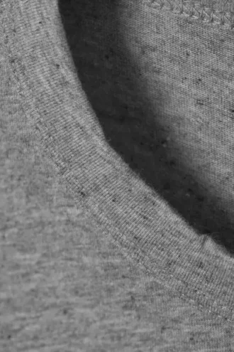 T-Shirt mit schmaler Passform – Grau meliert