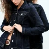 Taillierte Jeansjacke – Blue Rinse – Dunkelblau Taillierte Jeansjacke – Blue Rinse – Dunkelblau