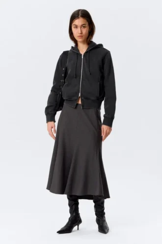 Taillierter Baumwoll-Kapuzenpullover mit Reißverschluss – gewaschen, schwarz Taillierter Baumwoll-Kapuzenpullover mit Reißverschluss – gewaschen, schwarz